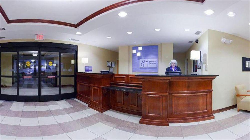 Holiday Inn Express & Suites - Hardeeville-Hilton Head By Ihg Exterior foto